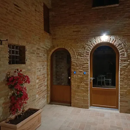 Lejlighed Panoramico A Al Chiaro Di Luna *